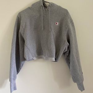 Grey cropped Champion hoodie